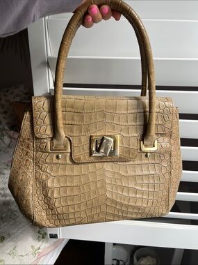 Tan Leather Croc-Embossed Structured Satchel Handbag Made in Italy 🇮🇹